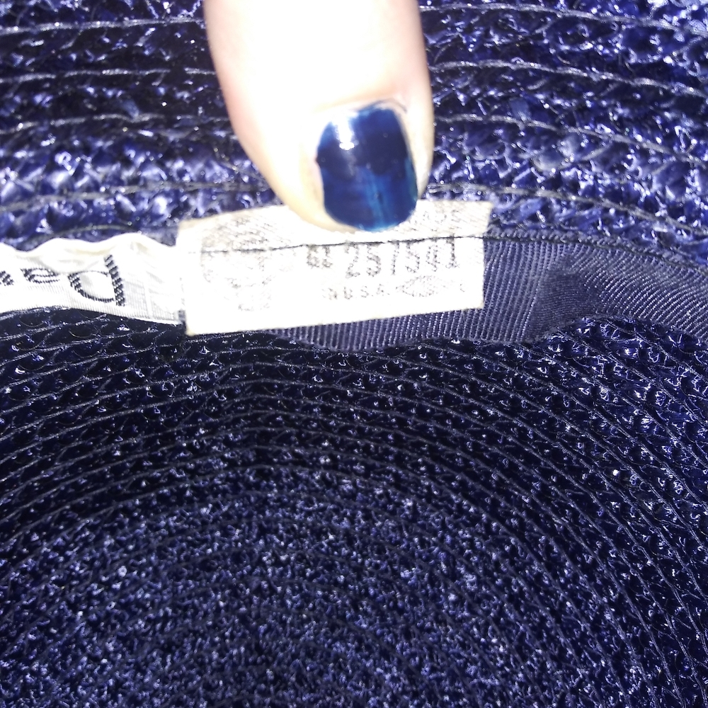 Hat - Picture 6 of 6